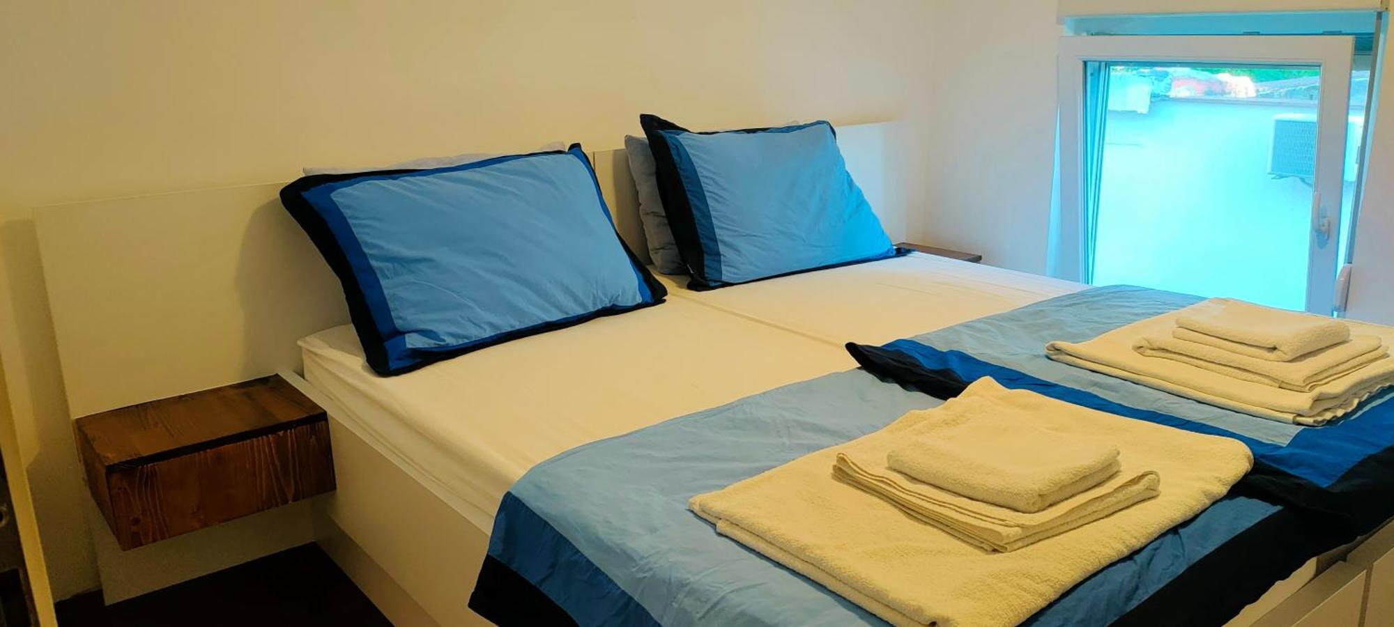 מוסטר Teos Apartments מראה חיצוני תמונה